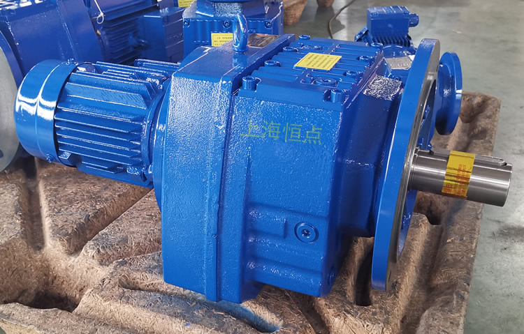 RF87減速機，立式安裝，輸入配電機，實物照片如下